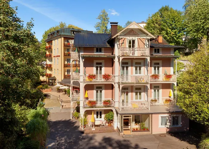 Hotel Bergfried & Schoenblick